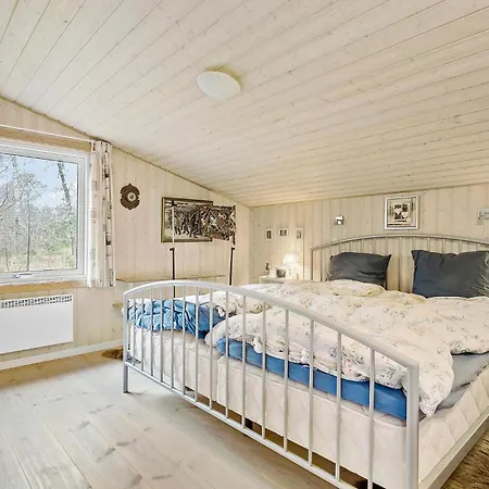 3 Bedroom Lovely In Nexo * Vester Somarken